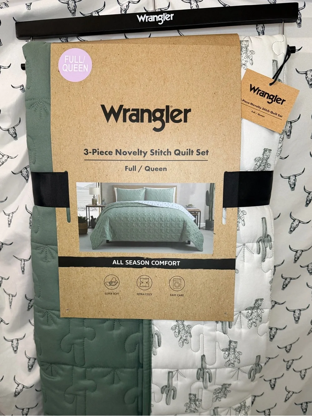 Wrangler Sage and White 3-Piece Novelty Stitch Quilt Set